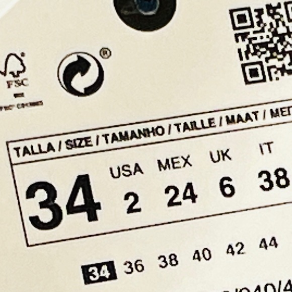 ZARA Long Denim Jeans Mid Waist 2 (34) NWT - Picture 9 of 11